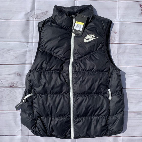 nike women's vest